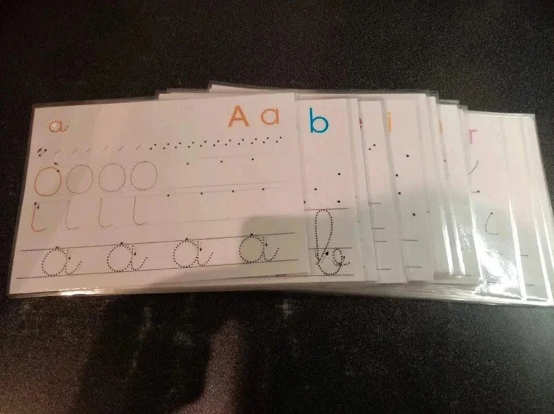 26 fiches d'écriture cursive